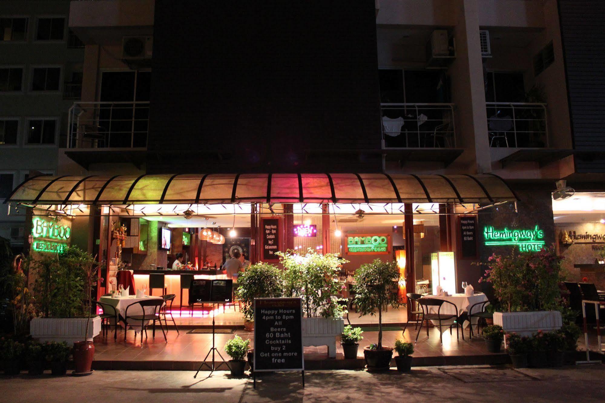 Hemingway'S Hotel Patong Exterior photo